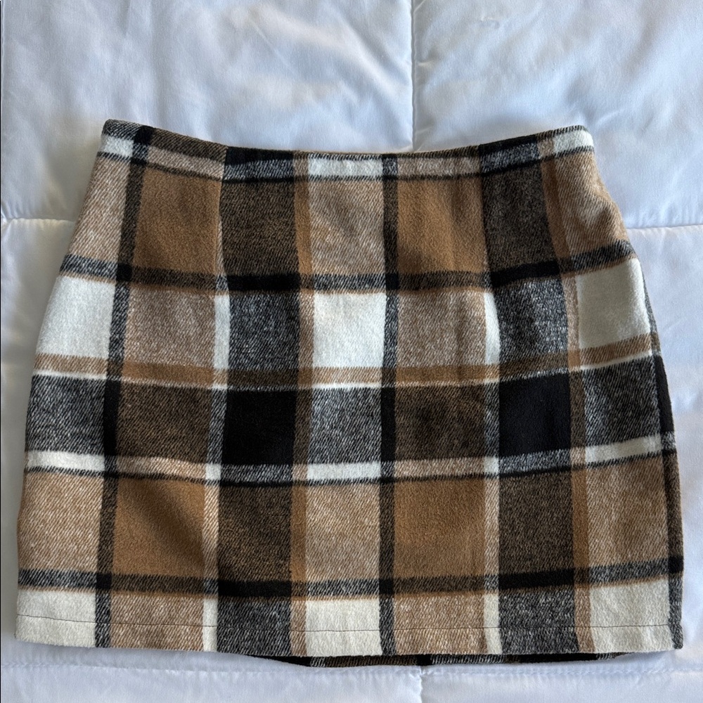 Plaid skirt